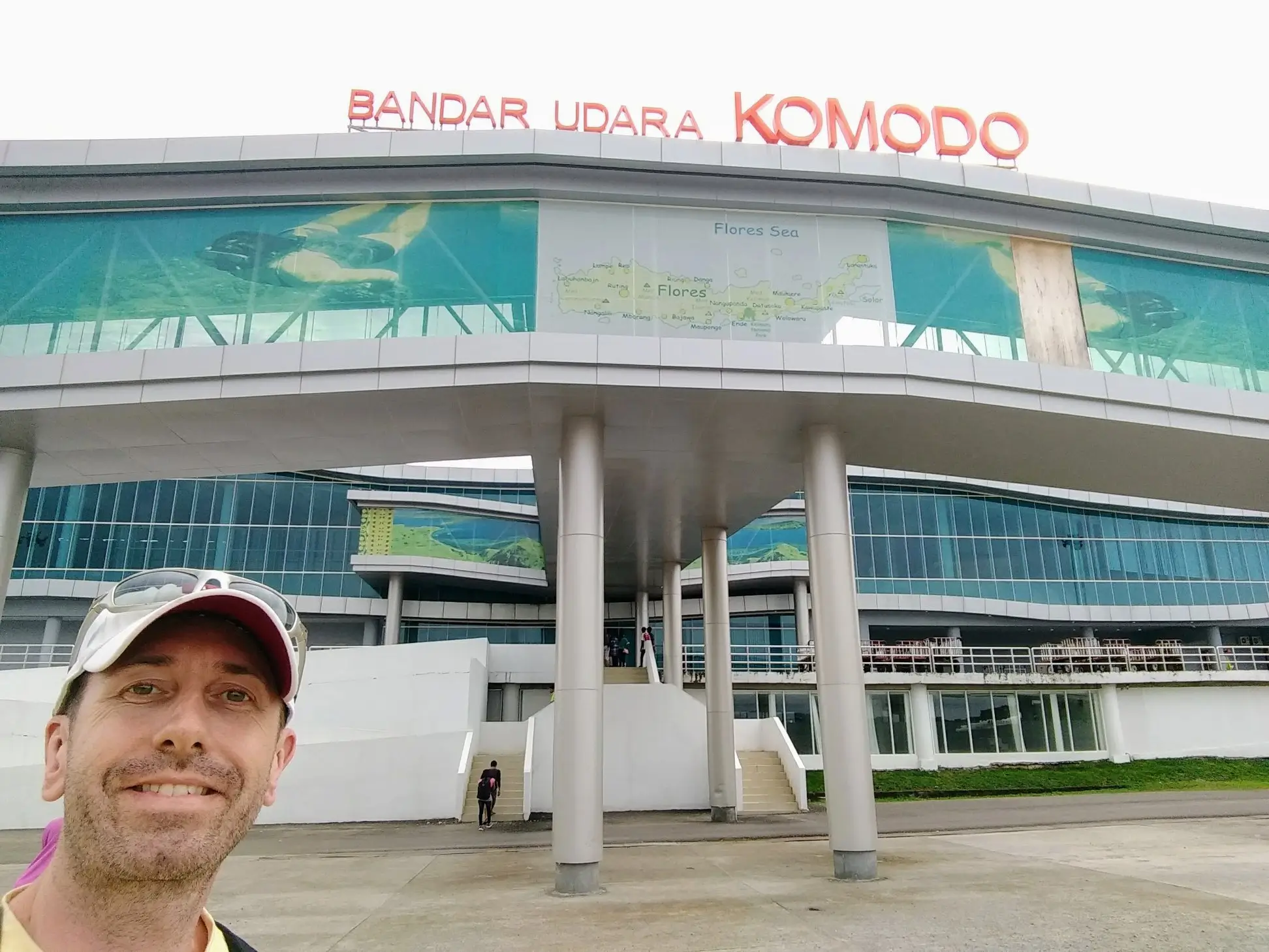 bandar udara Komodo - Airport